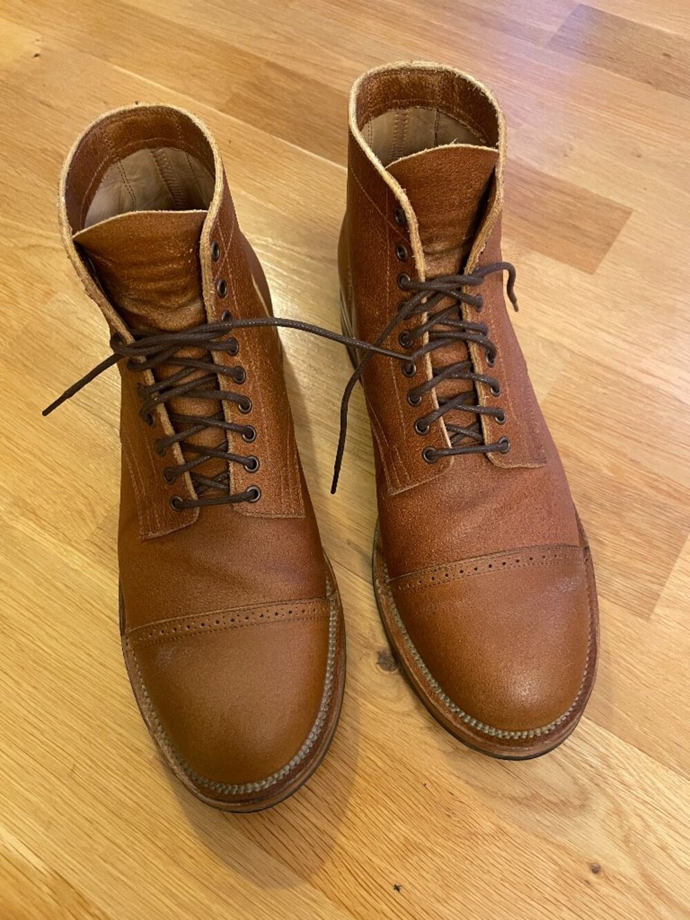 VIBERG BOOT MOC LATIGO WAXED FLESH size 8E